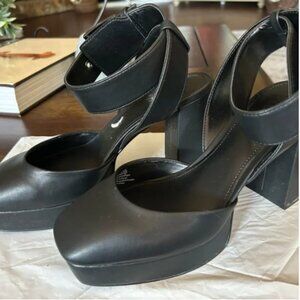 Chunky heels *35